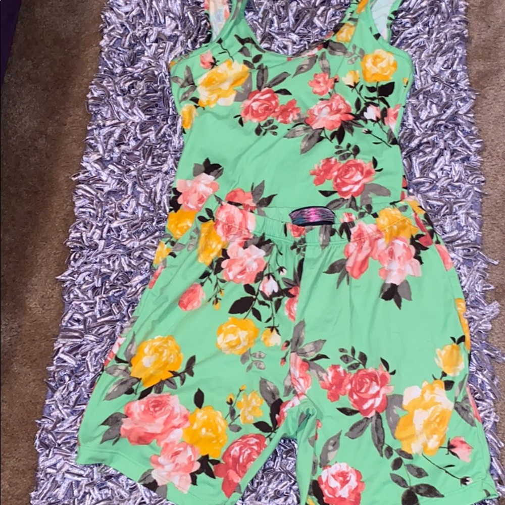 2 piece set